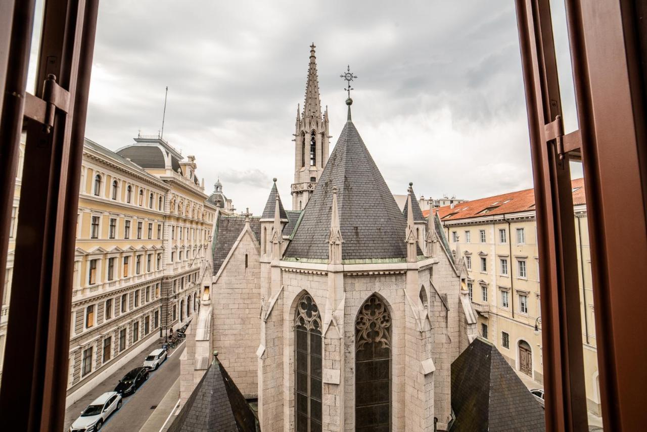 Cosy Moods Hotel Trieste Bagian luar foto